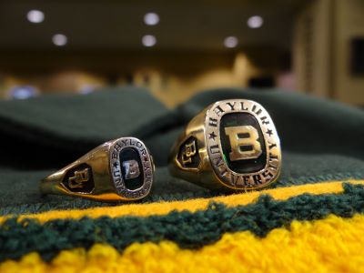 championship style rings